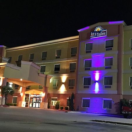 Robinson Inn And Suites ภายนอก รูปภาพ